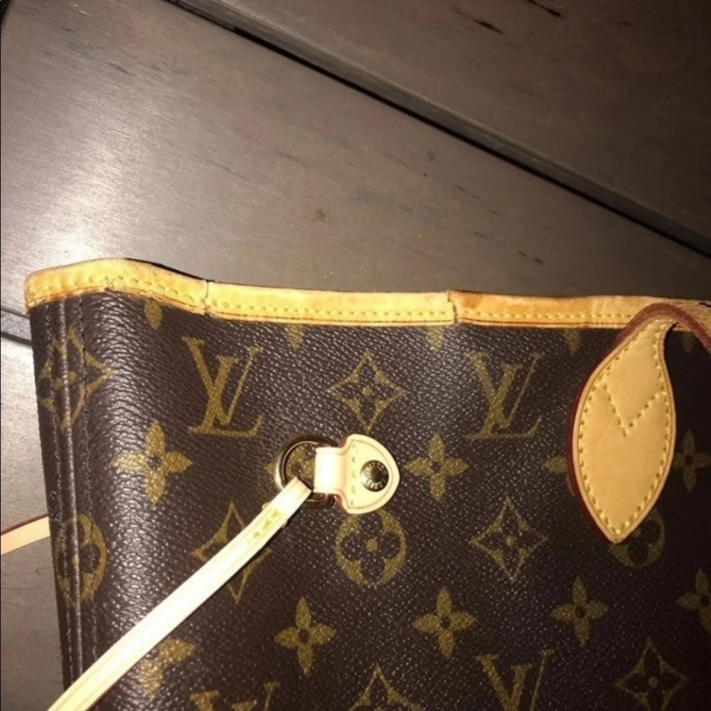 ✨SOLD✨ ❤️LOUIS VUITTON MM❤️ - Picture 4 of 8